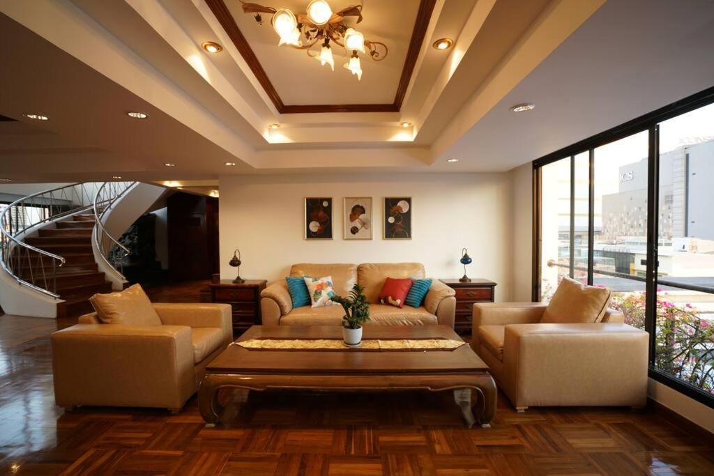 Holiday home Rooftop Paradise & Koi Pond-6br Hideaway@icon Siam *