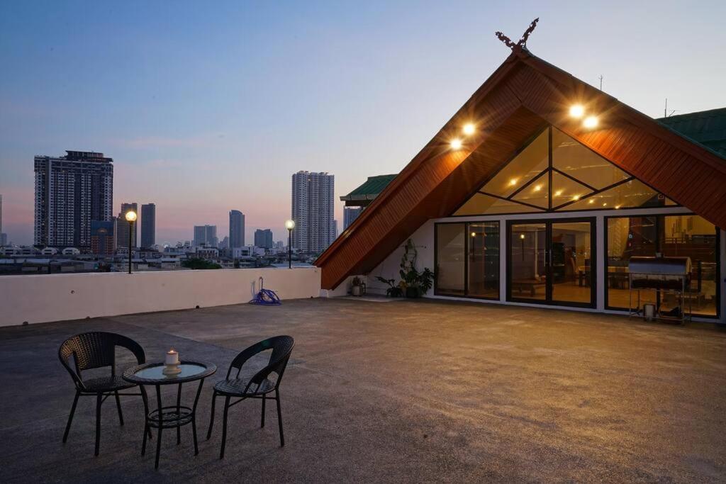 Rooftop Paradise & Koi Pond-6br Hideaway@icon Siam Bangkok