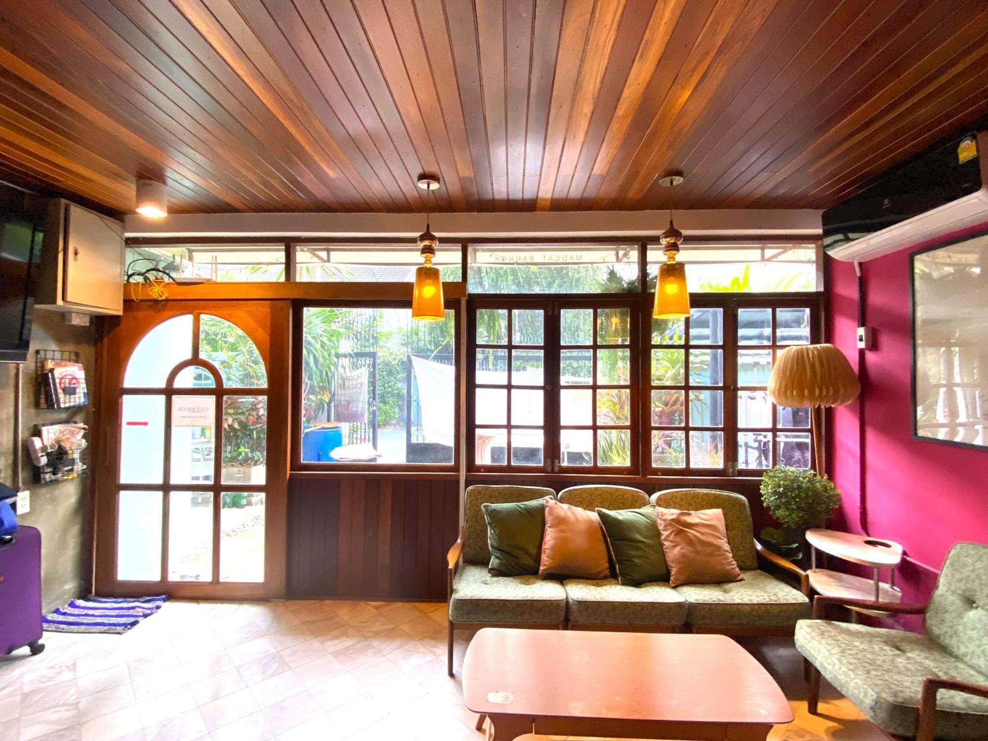 Rumah percutian T-house Bkk - Max15 People With Private Swimming Pool