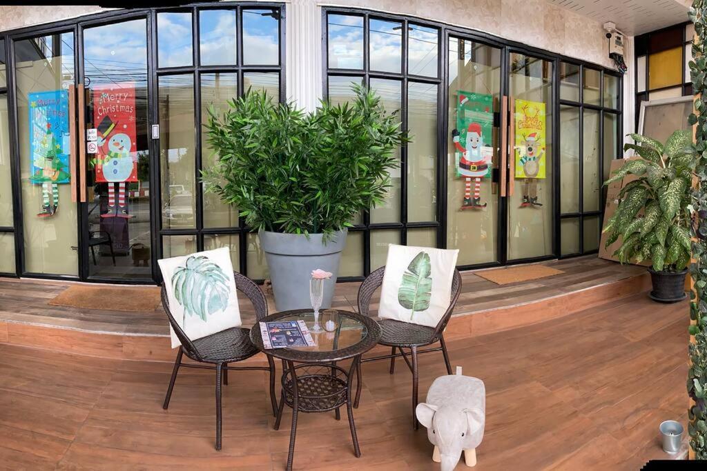 Apartment Melon Hub ใกล้สนามบินสุวรรณภูมิ Bangkok