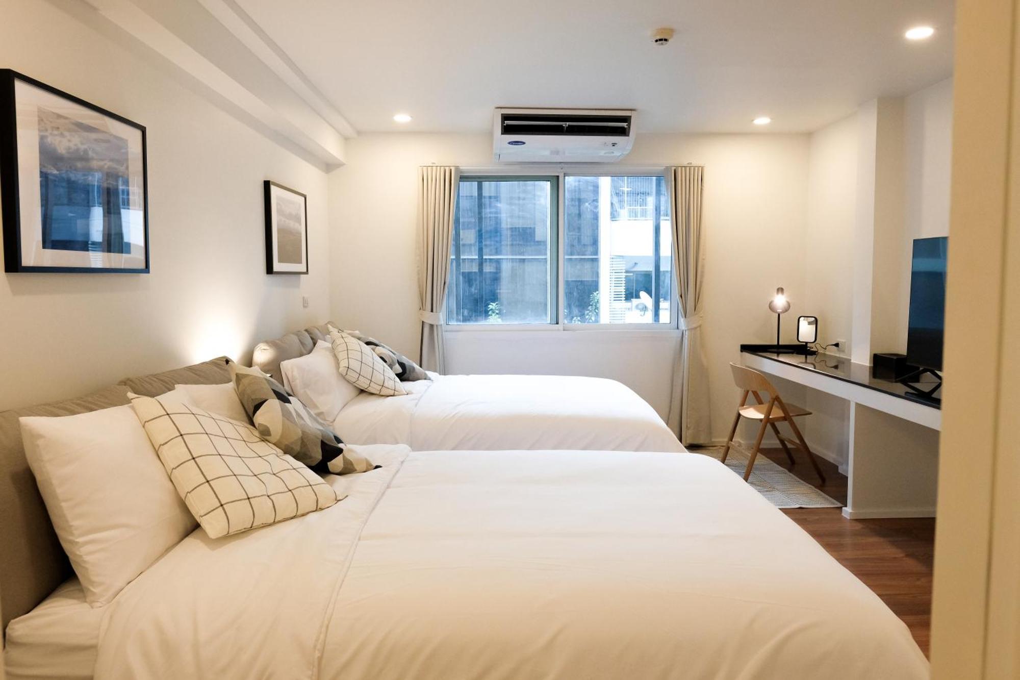 Upscale 3-bedroom 3-bathroom 1 Min To Bts Prompong Apartamento *