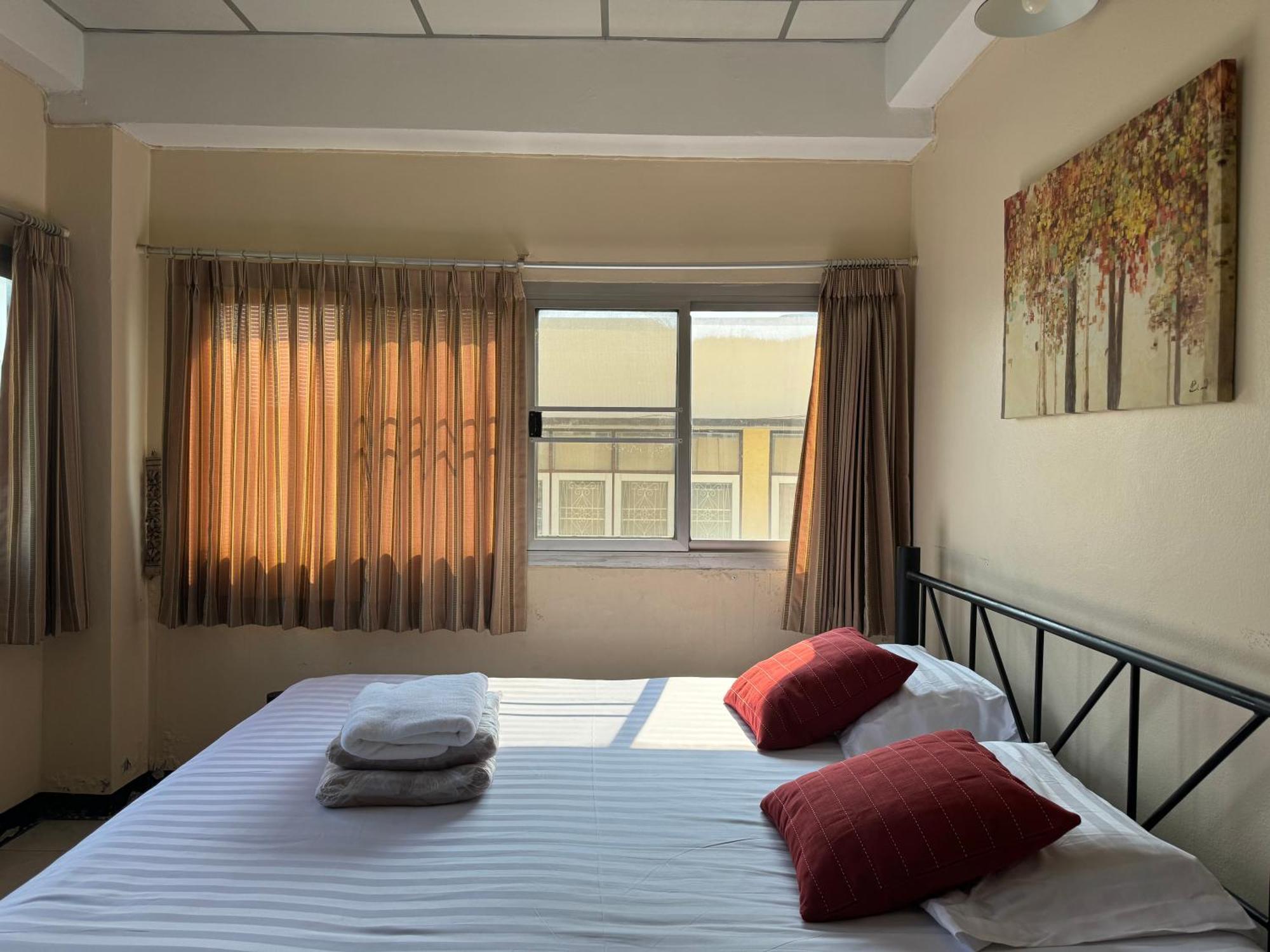 Kc Hotel *