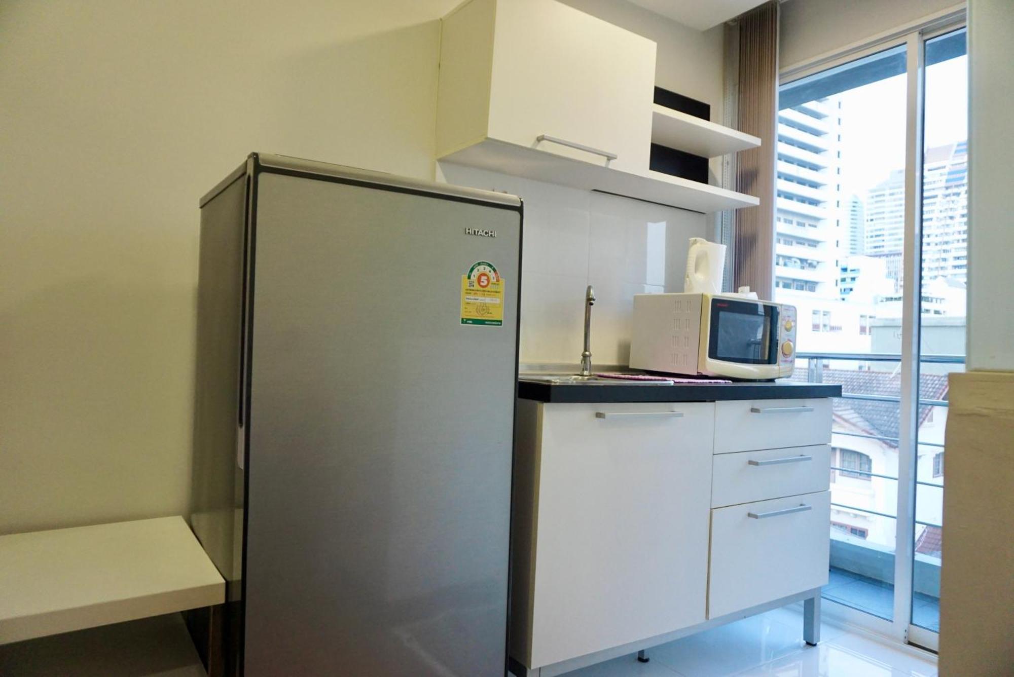 Sathon 15 Close To Bts Skytrain St Louis & Surasak Bangkok