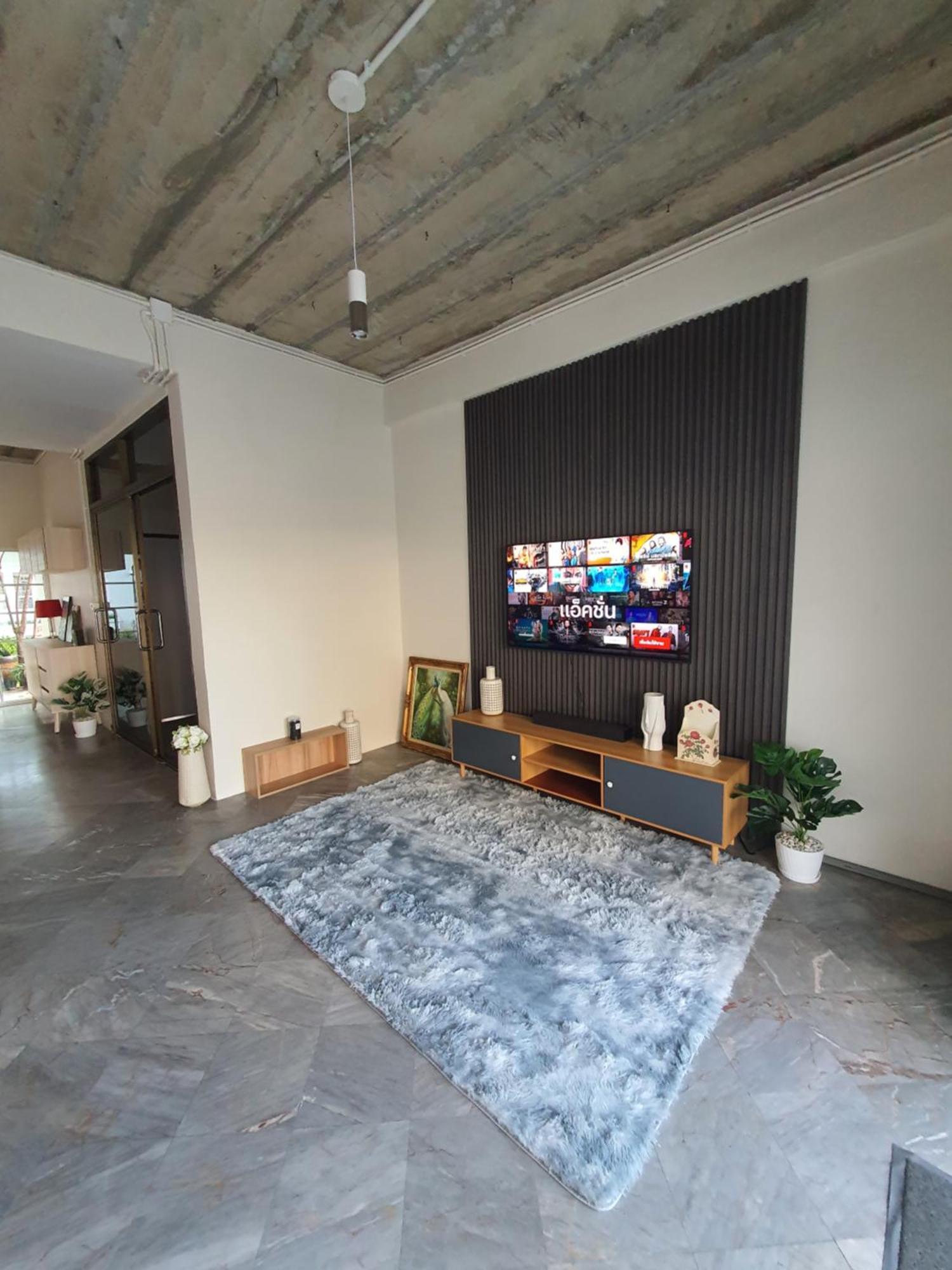 3 Bedroom Cozy Skytrain View Bkk Campo de férias *