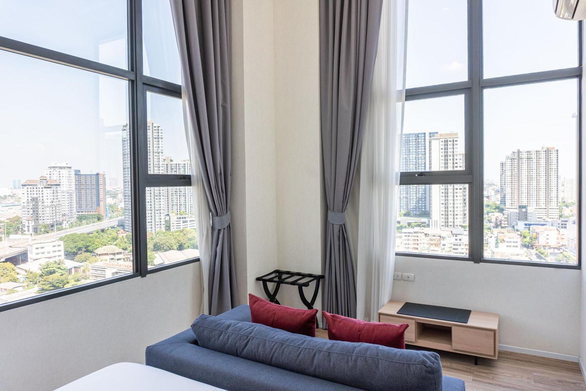 Ramada Plaza By Wyndham Sukhumvit 48 4*