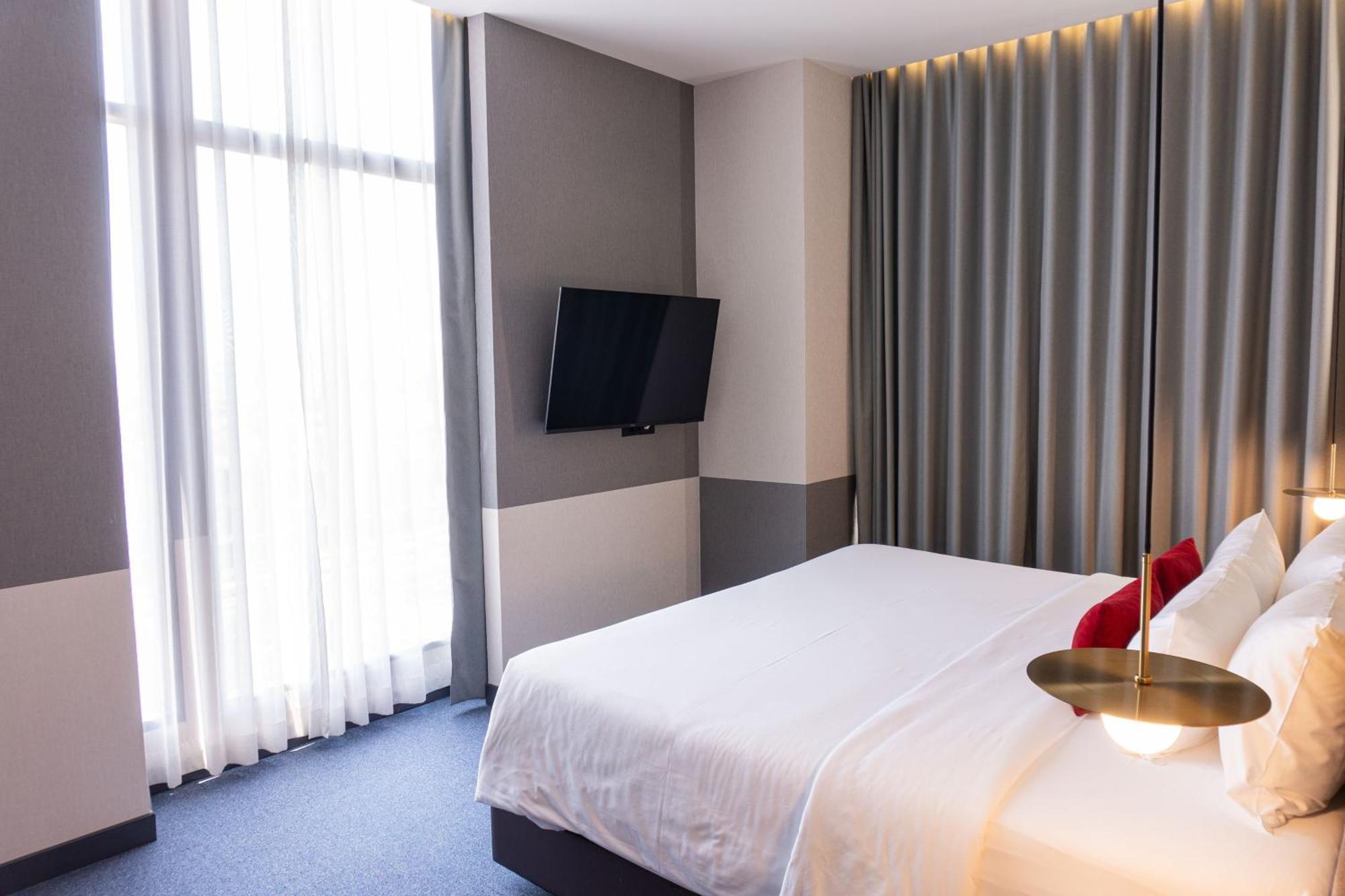 Ramada Plaza By Wyndham Sukhumvit 48