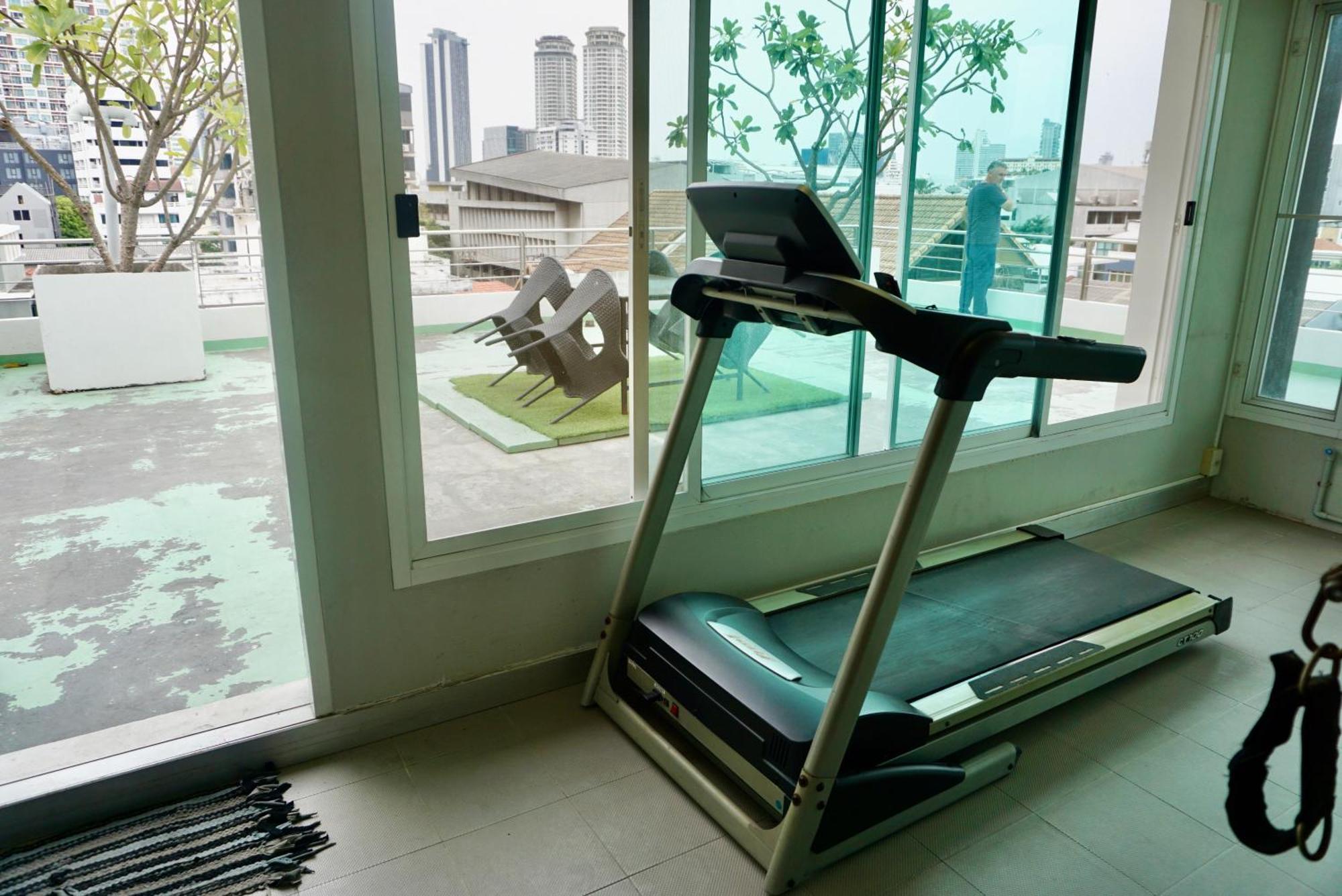 Leilighet Sathon 15 Close To Bts Skytrain St Louis & Surasak *