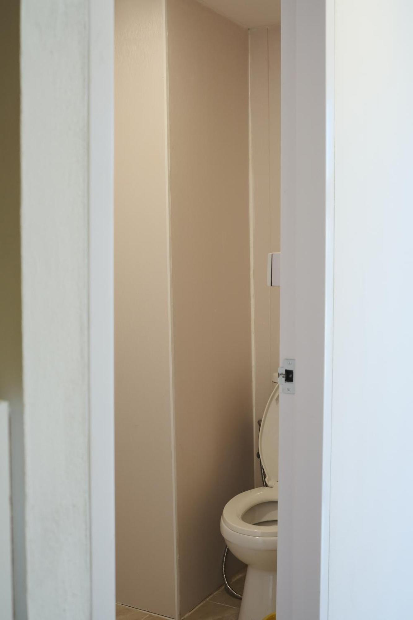 Private Full-floor Spacious 5br In China Town Bangkok