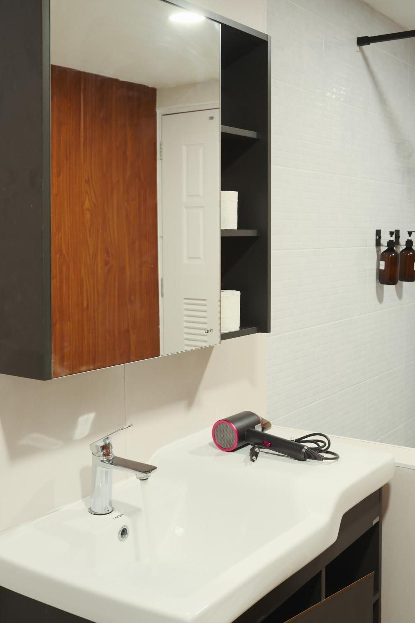 Private Full-floor Spacious 5br In China Town Apartamento Banguecoque