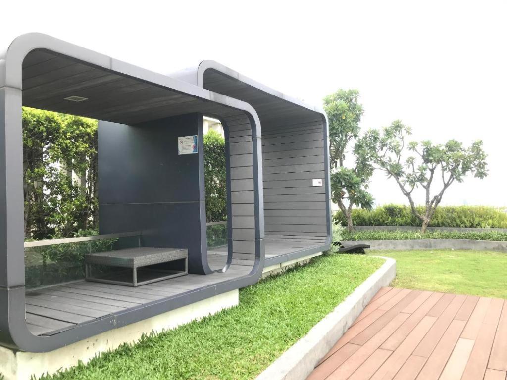 Sukhumvit 48 Bts Phra Khanong 1 Bedroom Apartment, Gym, Swimming Pool * Bangkok