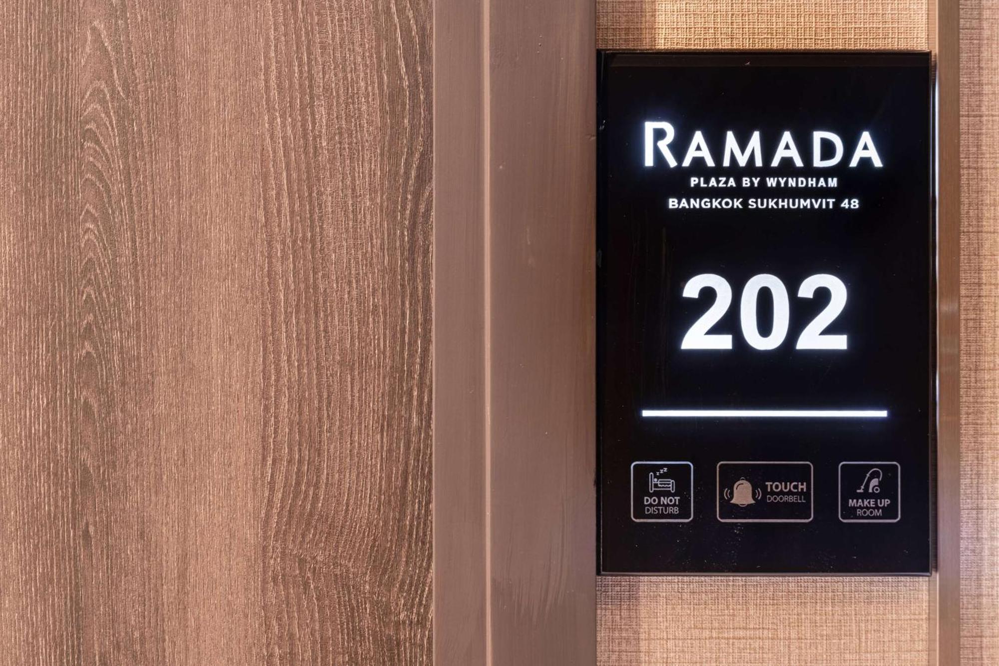Ramada Plaza By Wyndham Sukhumvit 48 4* Bangkok