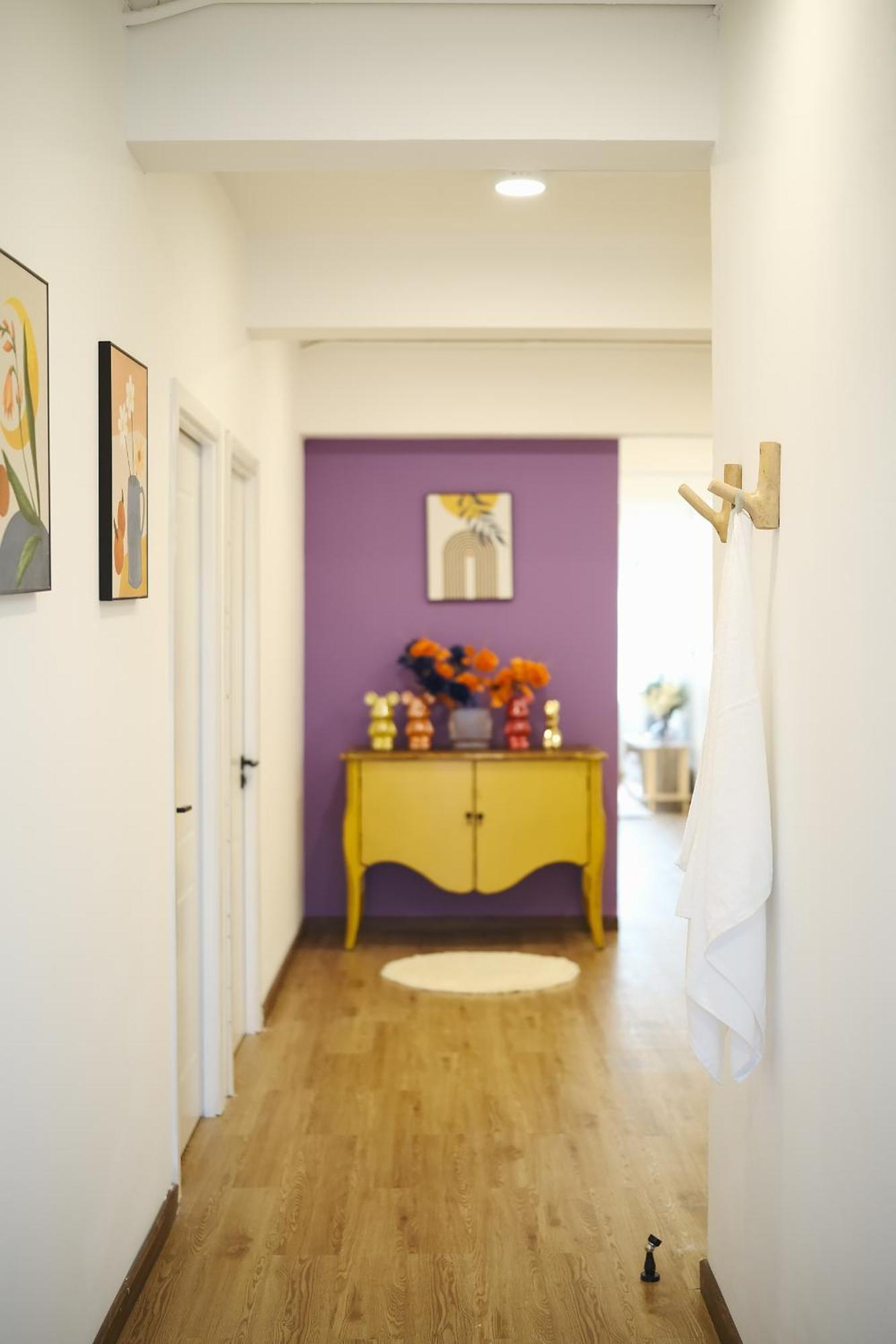 Apartment 3br In China Town, Rare To Find 2 Mins From Mrt Train Bangkok