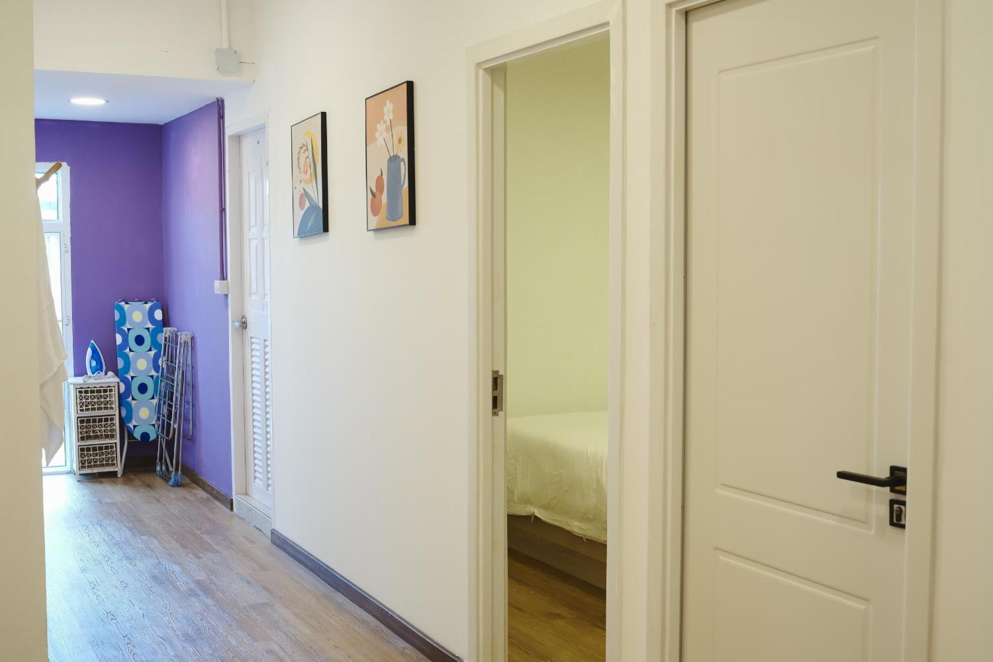 Apartment 3br In China Town, Rare To Find 2 Mins From Mrt Train Bangkok