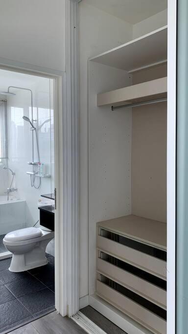Cozy & Spacious 2br High Floor/amazing View Appartement