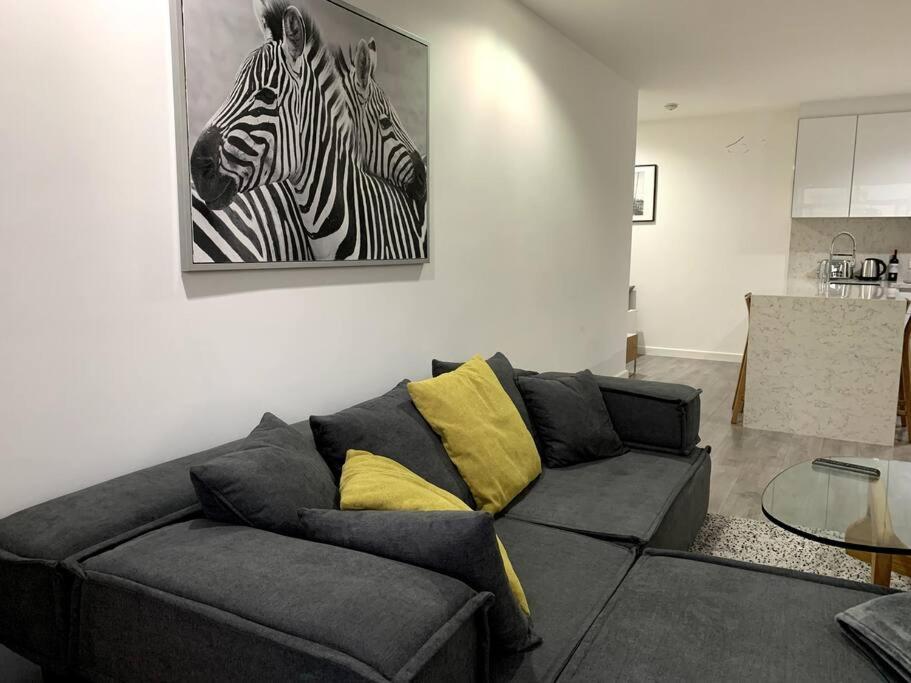 Cozy & Spacious 2br High Floor/amazing View