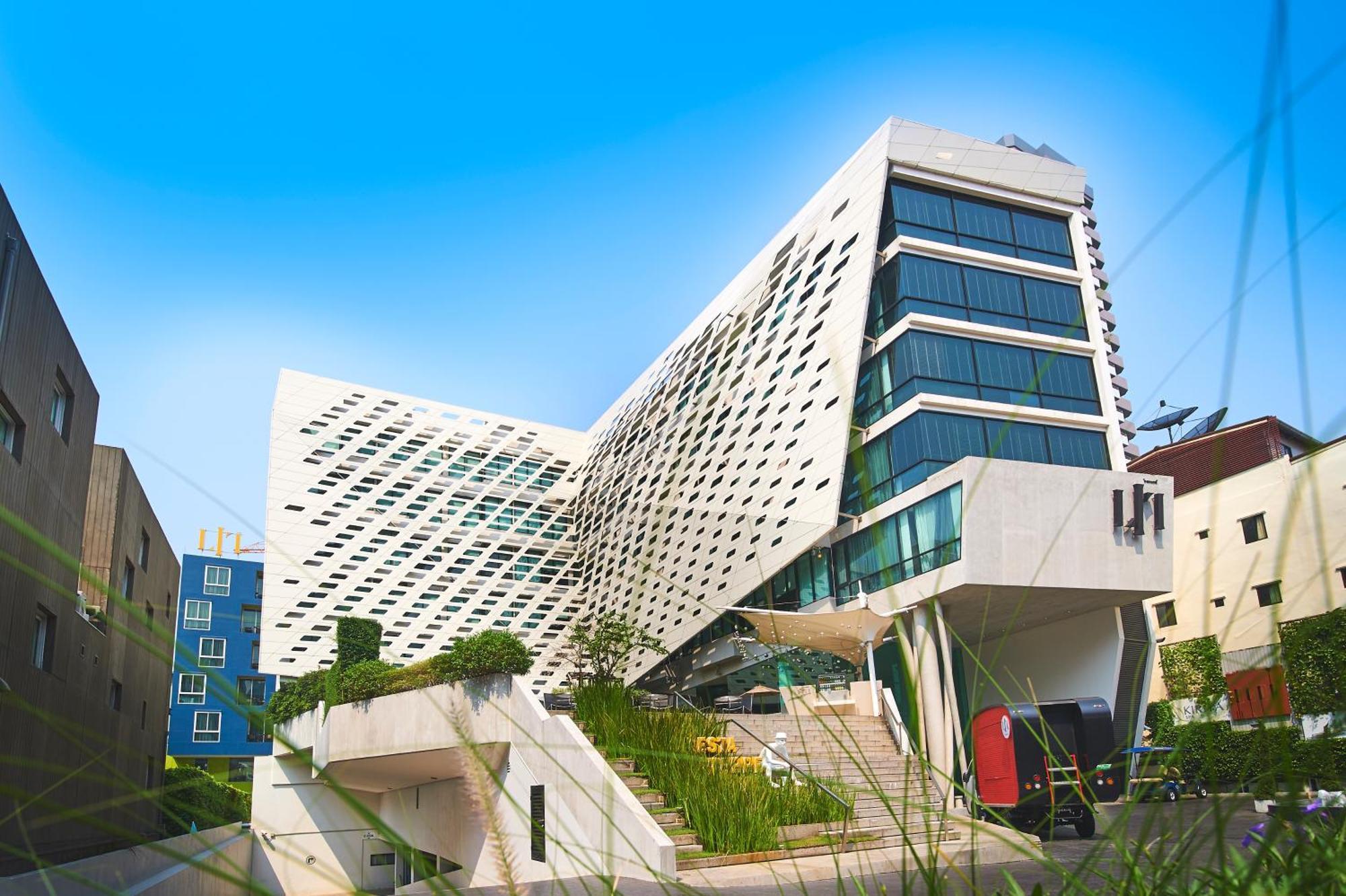 Lit Hotel 4*