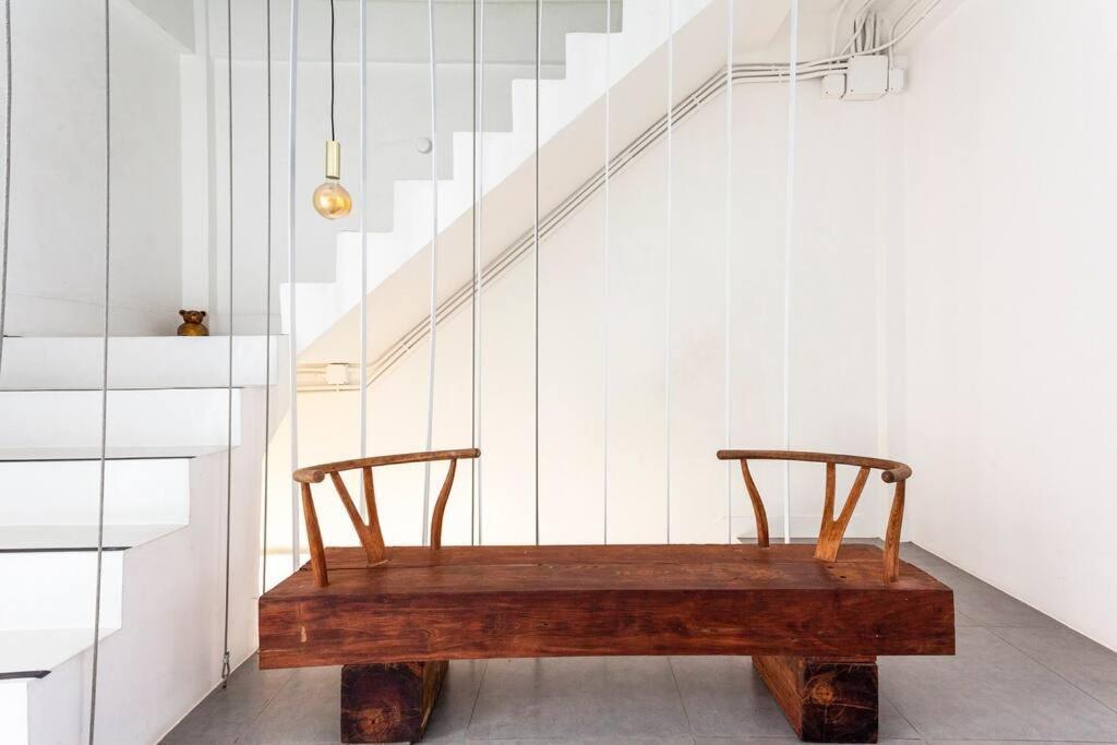Villa Miq_5br/silom Bts,mrt/wifi 1000mb/jacuzzi/16pax Bangkok