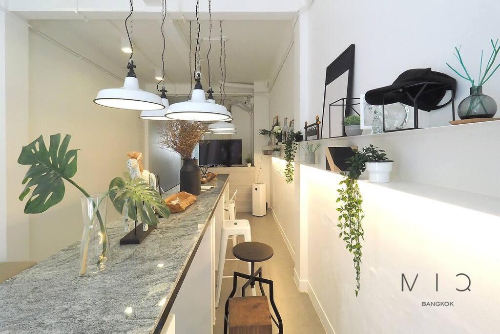 Miq_5br/silom Bts,mrt/wifi 1000mb/jacuzzi/16pax Villa