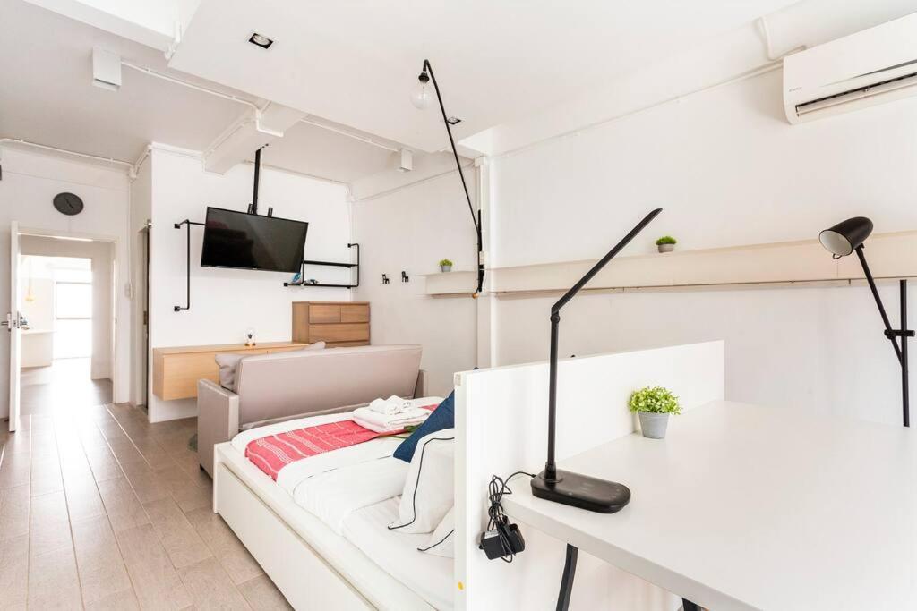 Miq_5br/silom Bts,mrt/wifi 1000mb/jacuzzi/16pax Villa *