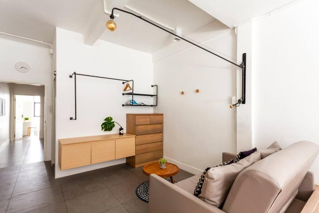 Villa Miq_5br/silom Bts,mrt/wifi 1000mb/jacuzzi/16pax Bangkok