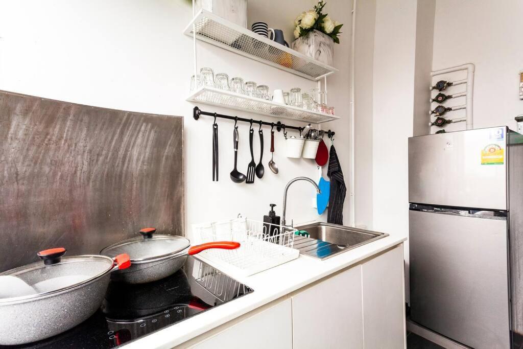 Miq_5br/silom Bts,mrt/wifi 1000mb/jacuzzi/16pax * Bangkok