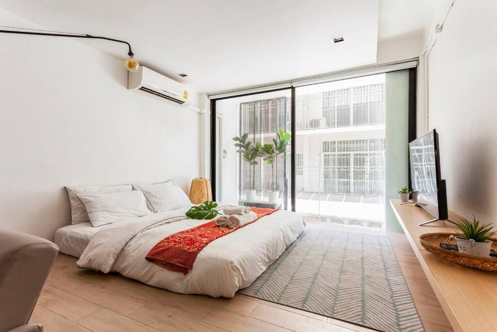 Miq_5br/silom Bts,mrt/wifi 1000mb/jacuzzi/16pax Villa