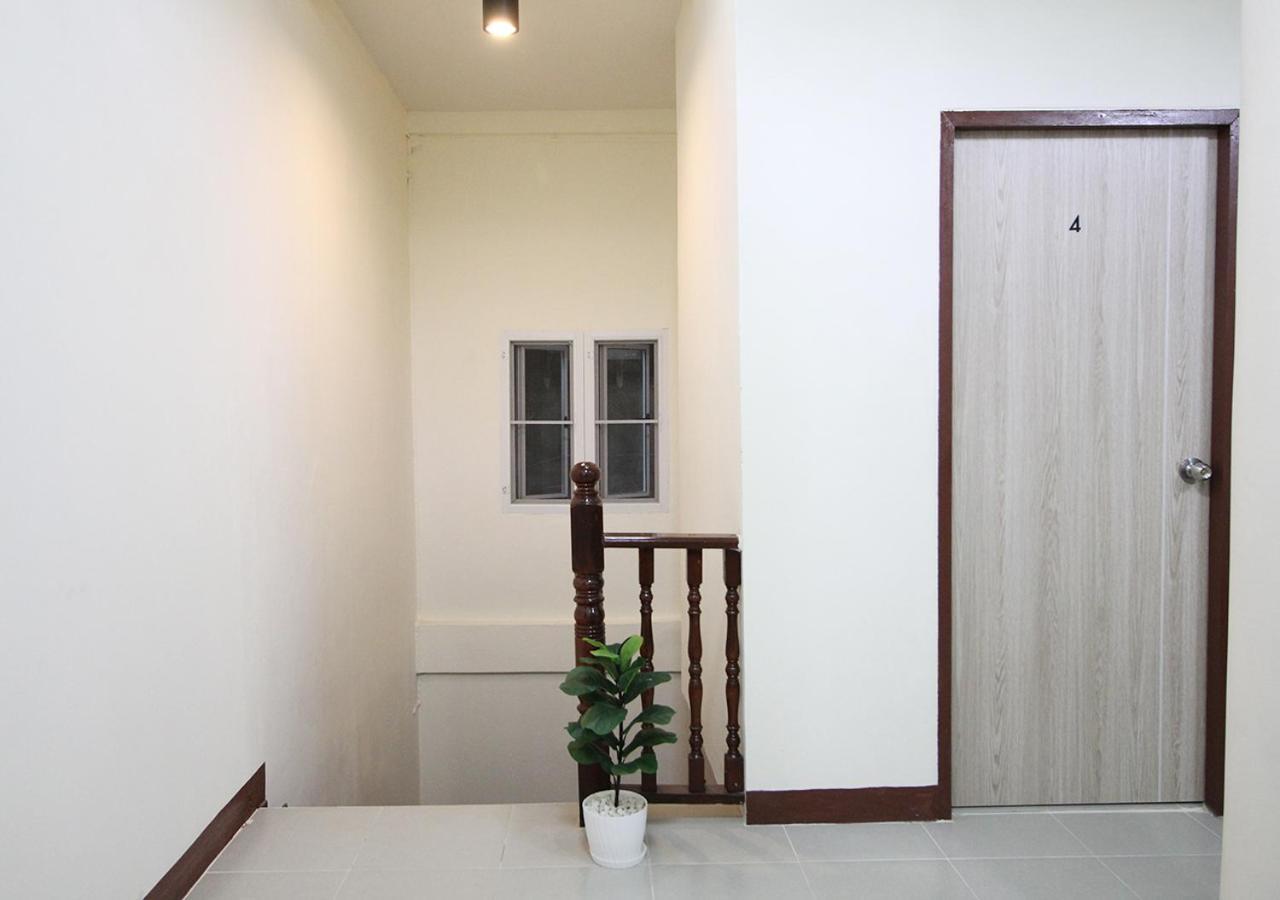 Chaiwat Hostel Bangkok