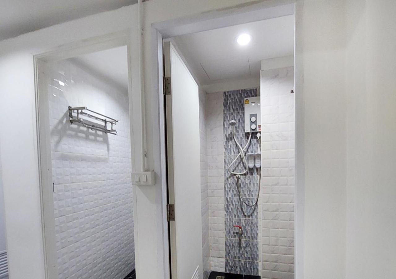 Chaiwat Hostel Bangkok