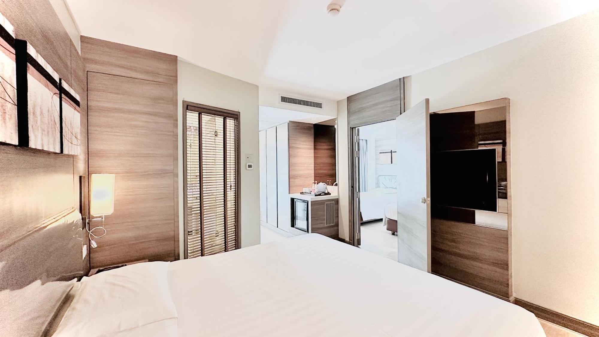 Citrus Sukhumvit 11 By Compass Hospitality Khách sạn 4*