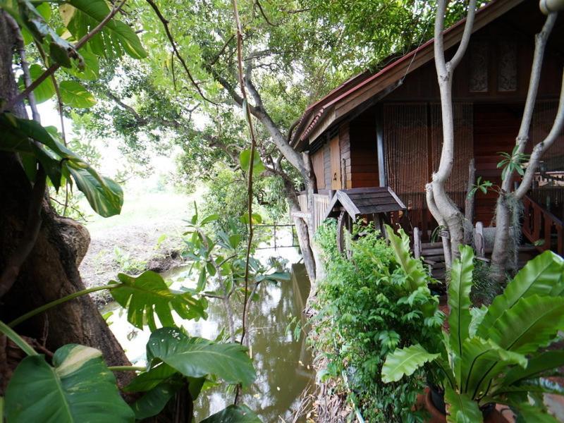 Resort Khum Bang Kaew