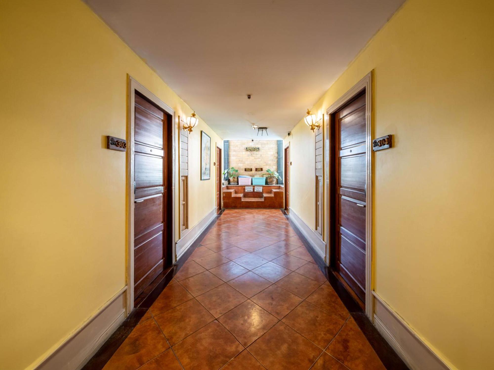 Royal Ivory Sukhumvit Nana Khách sạn Bangkok