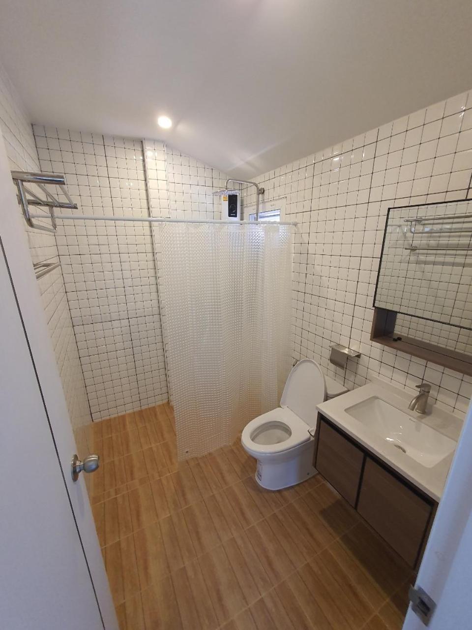 3 Bedroom Cozy Skytrain View Bkk Bangkok