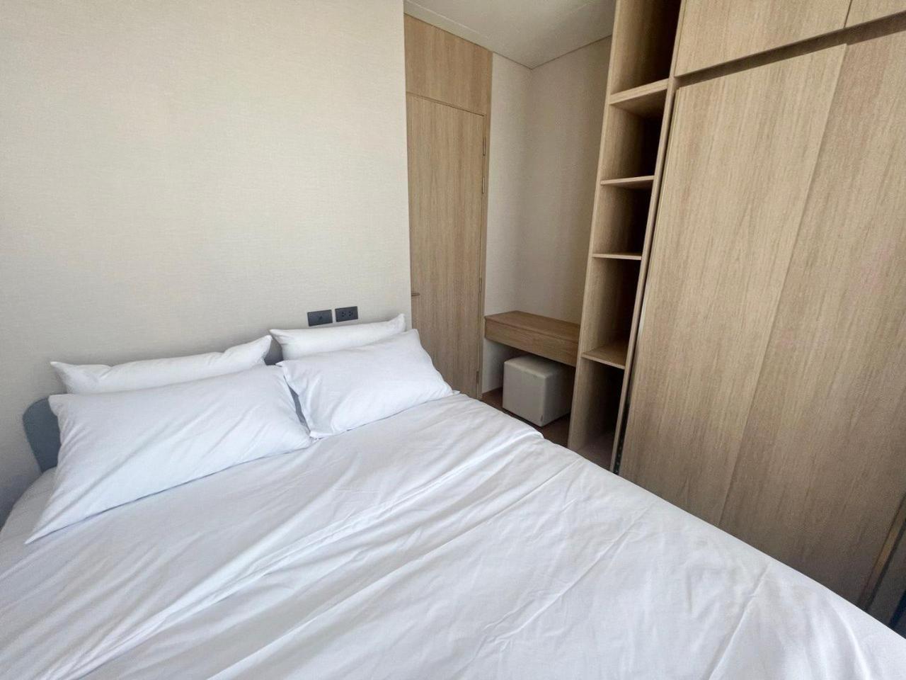 2 Bedroom Luxury 3 Min Walk From Bts Ekkamai * Banguecoque
