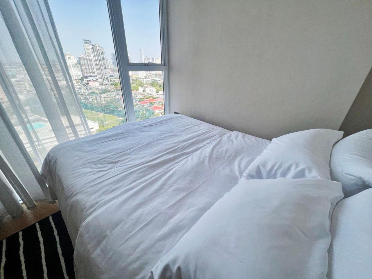 2 Bedroom Luxury 3 Min Walk From Bts Ekkamai Apartamento Banguecoque