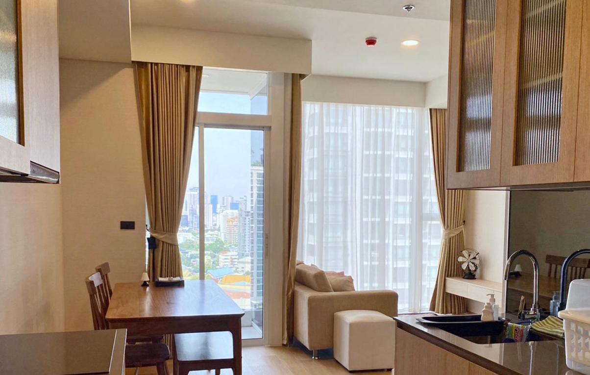 2 Bedroom Luxury 3 Min Walk From Bts Ekkamai Apartamento