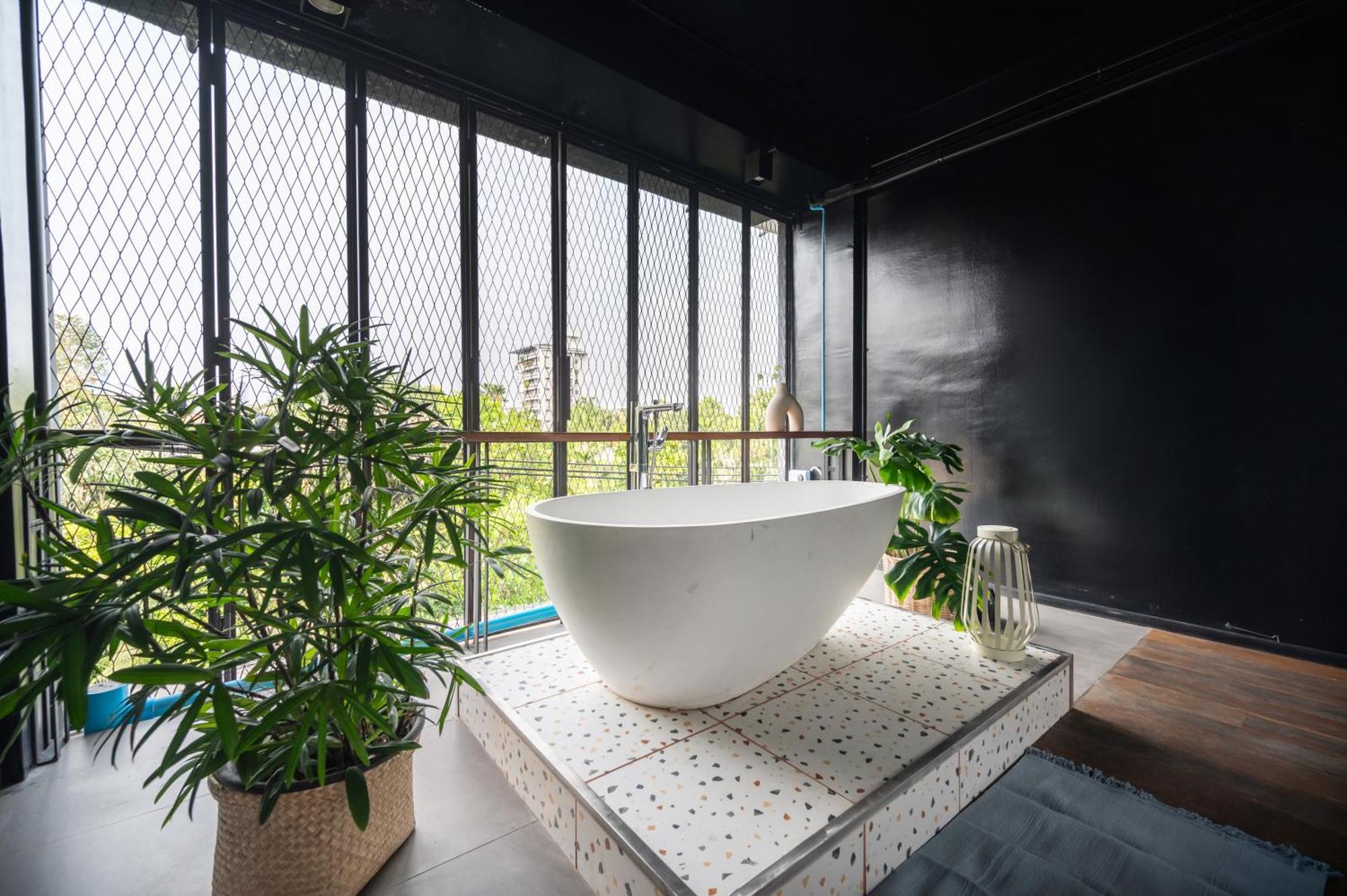 Biệt thự Miq Ekkamai2 3br Designer Oval Bathtub 15pax Bangkok