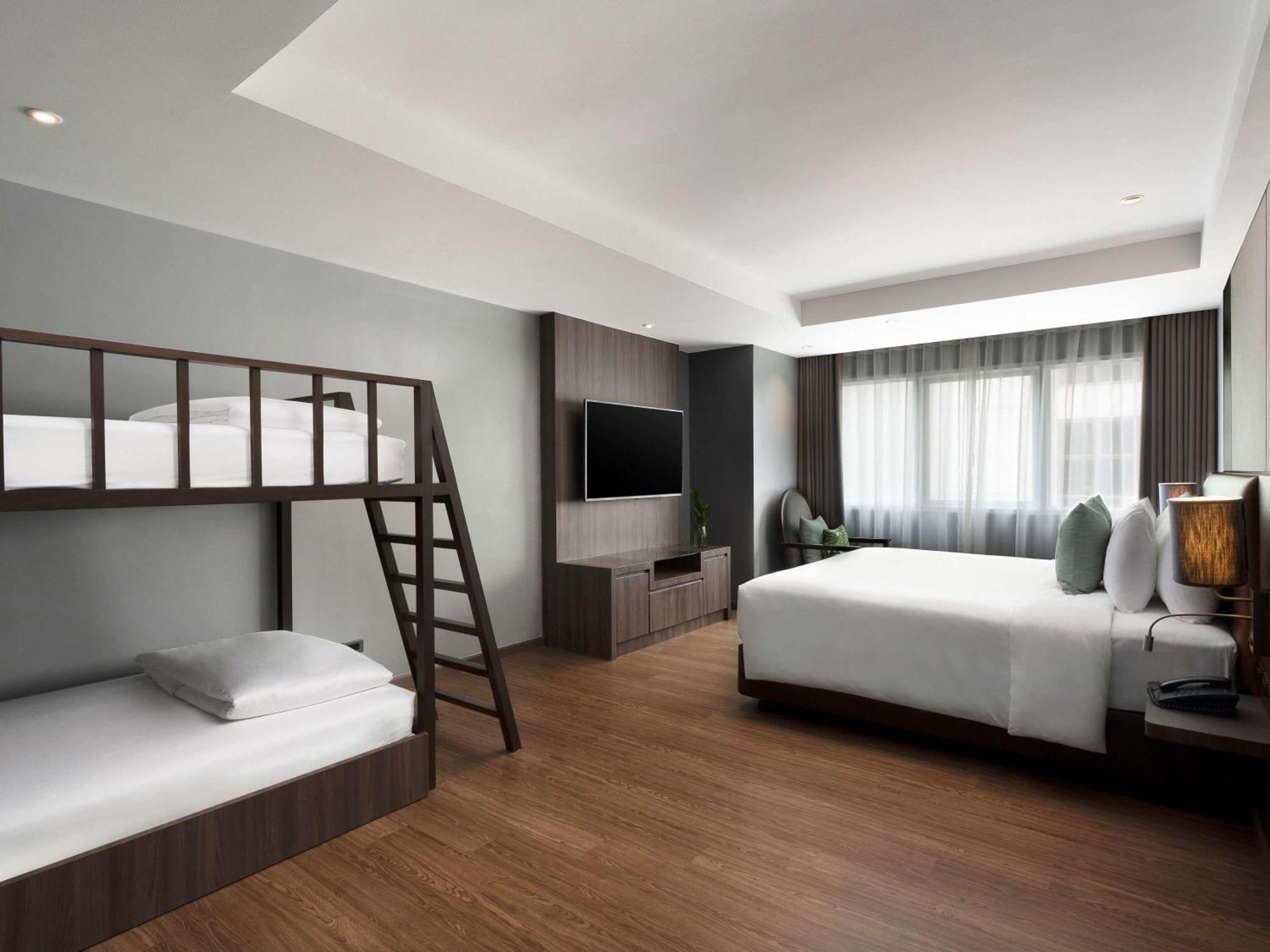 Novotel Living Sukhumvit Legacy