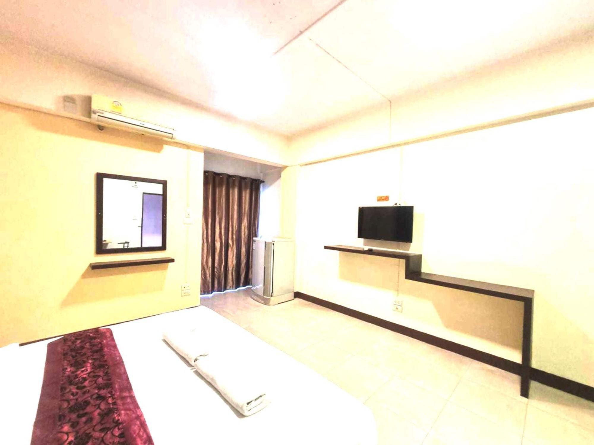 Hotel Oyo 75460 Baansang Place Suvarnabhumi 2*