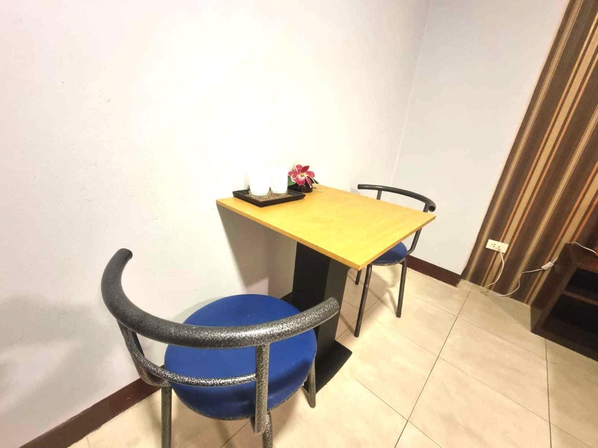 Oyo 75460 Baansang Place Suvarnabhumi Hotel 2*