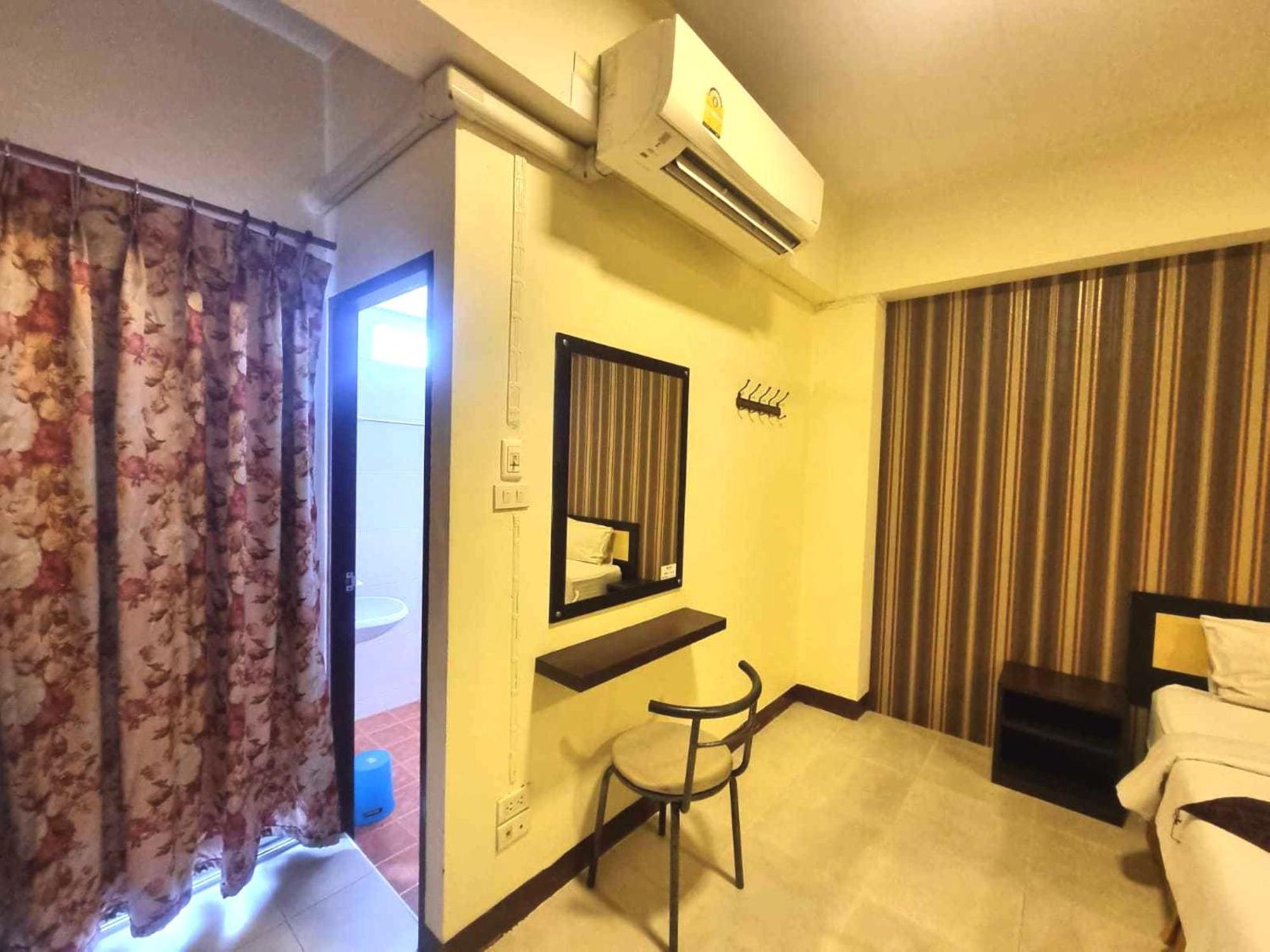Oyo 75460 Baansang Place Suvarnabhumi Hotell