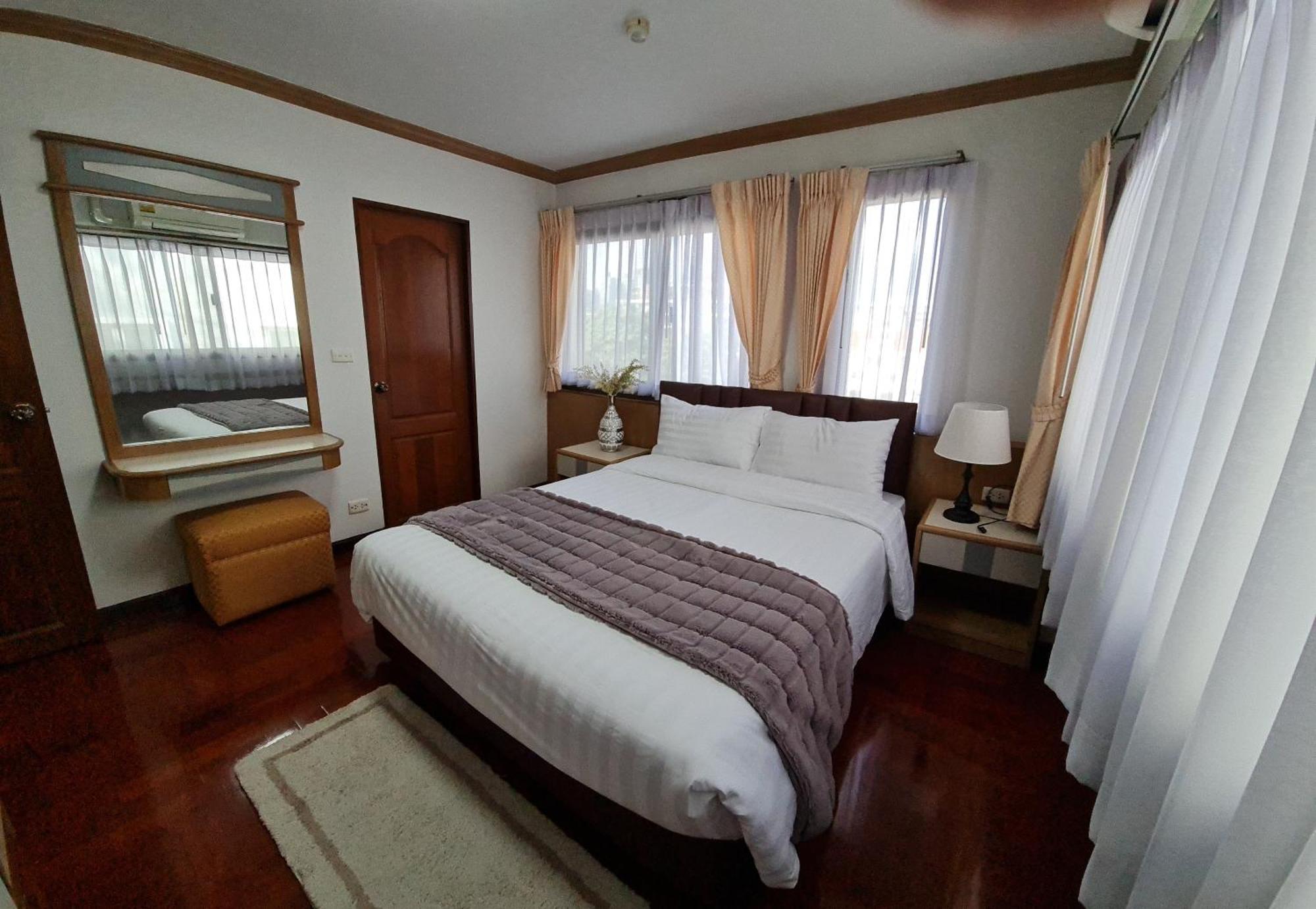 Service Apartment Thong Lo Ekkamai Prompong Appartement