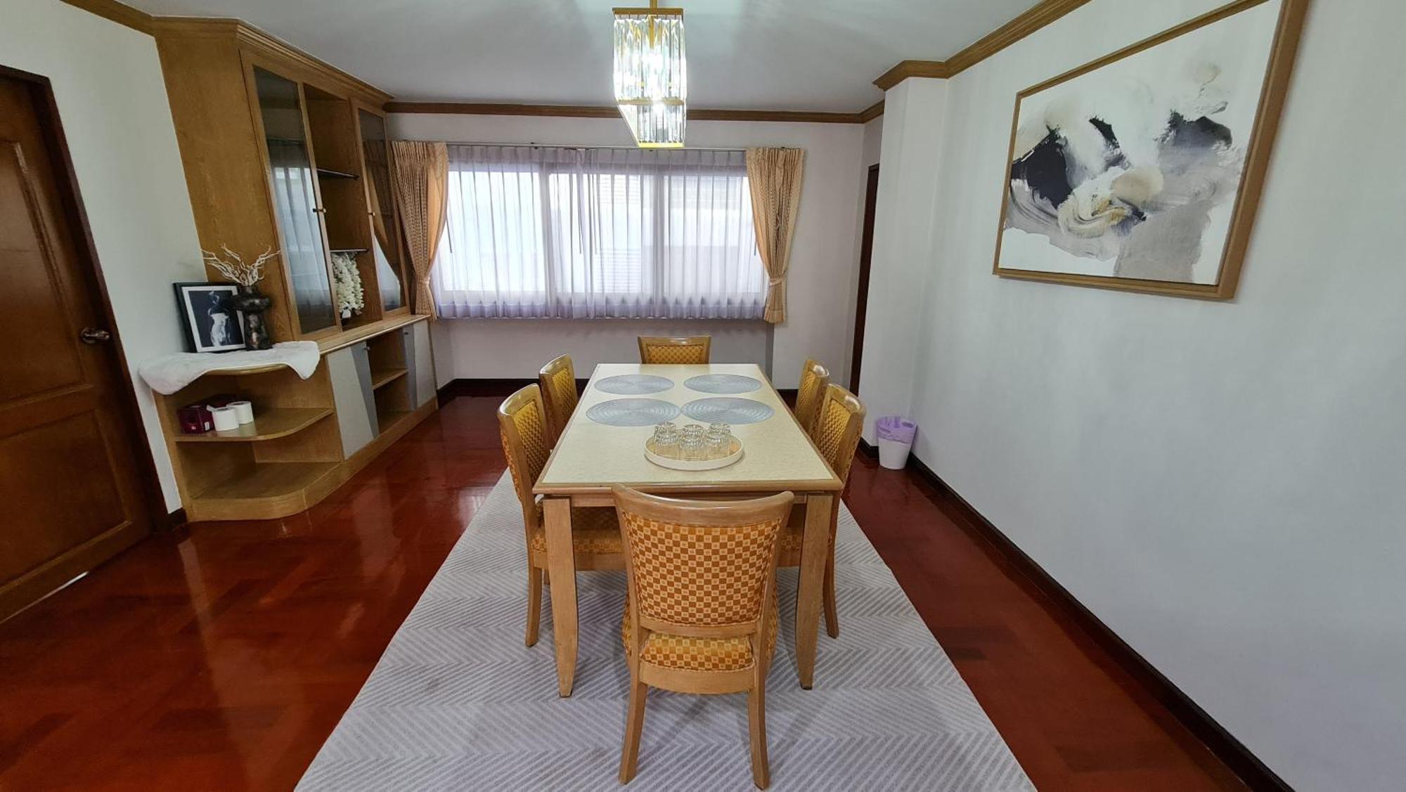 Service Apartment Thong Lo Ekkamai Prompong Appartement *