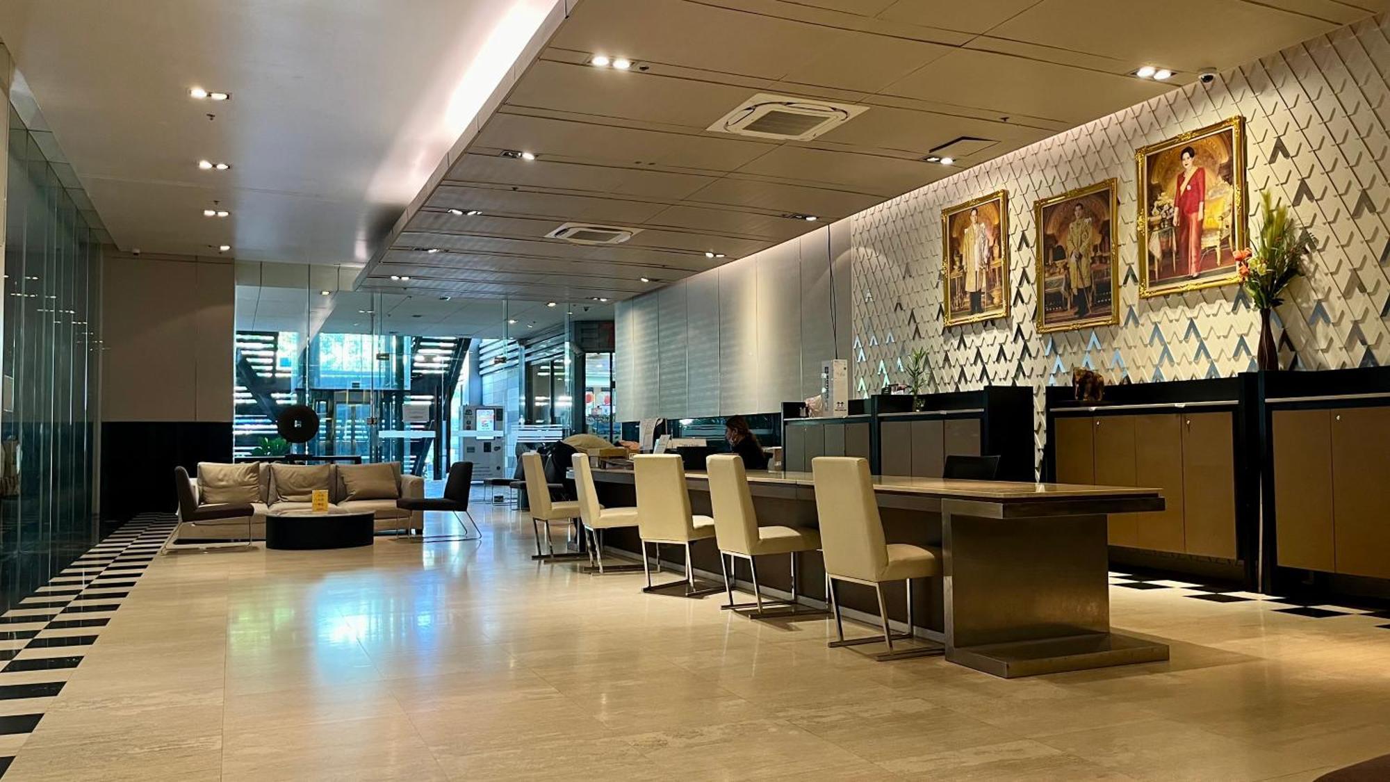 Apartment Near Bts Skytrain Free Wifi Bangkok