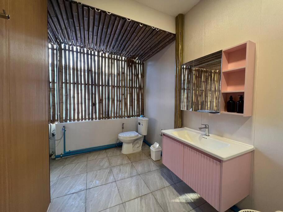 Apartment Roof 4br Private Floor, China Town, Center