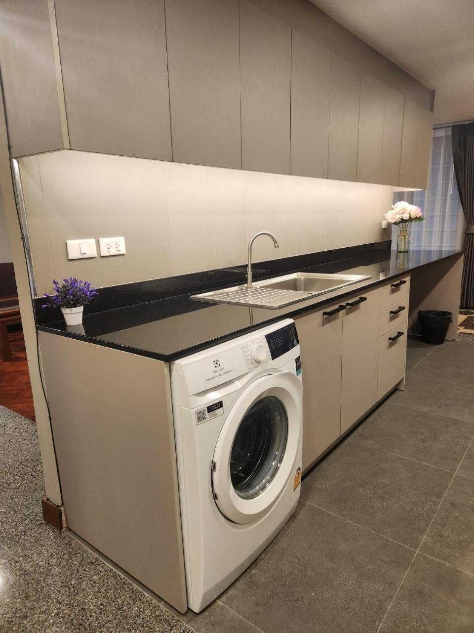 Appartamento United Tower Thonglor By Aspira Bangkok