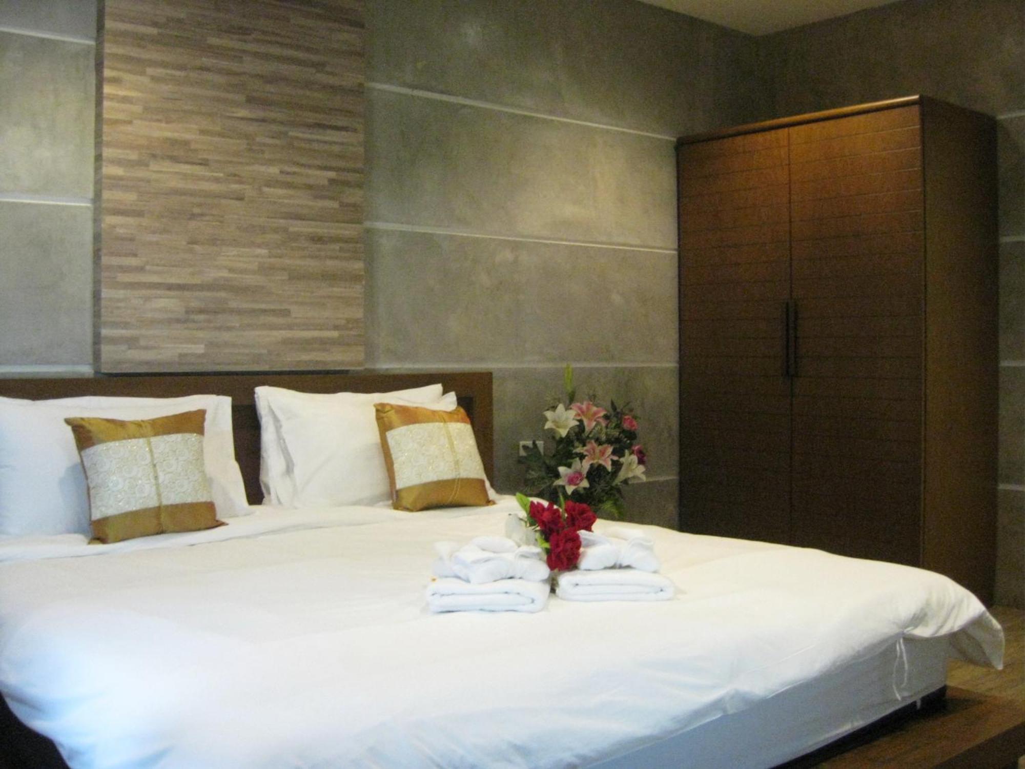 Komol Bangkok