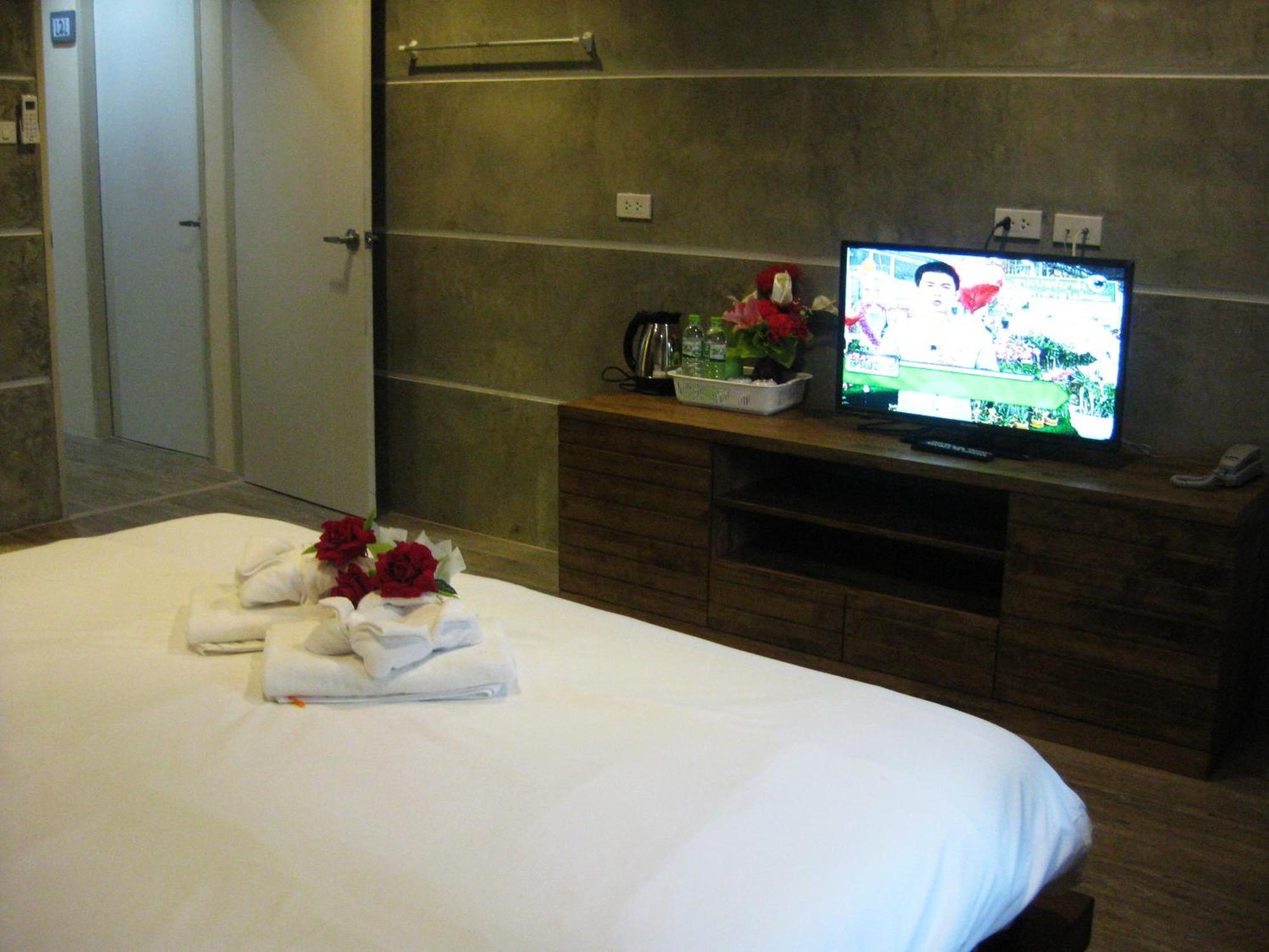 Komol Hotel