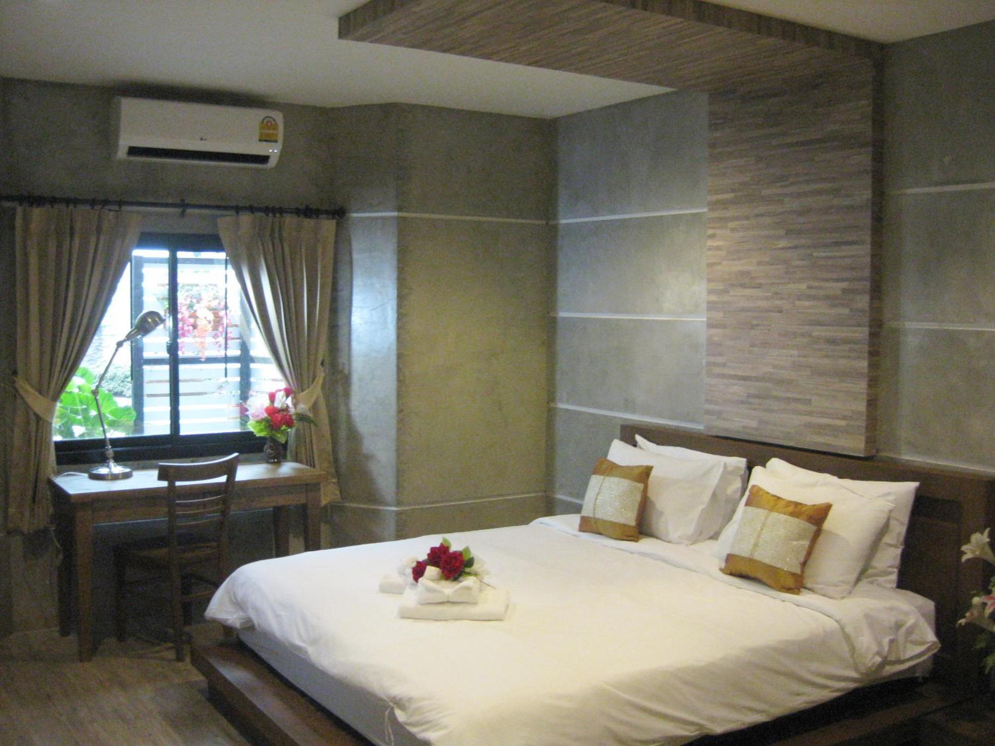 Komol 3*