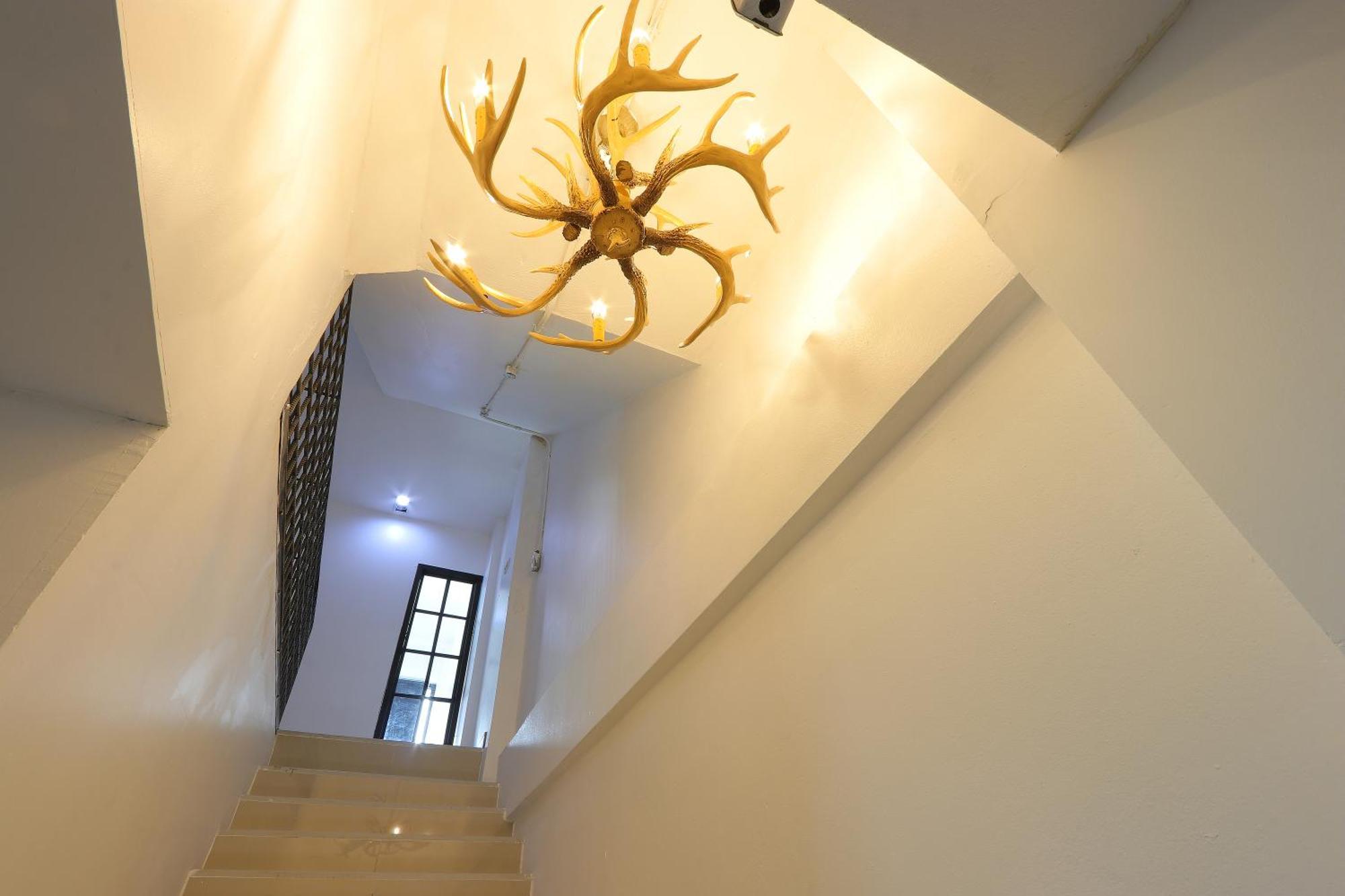 Baan33 Check In By Yourself Code Inbox 4fl Behind Amazon Cafe Bangkok