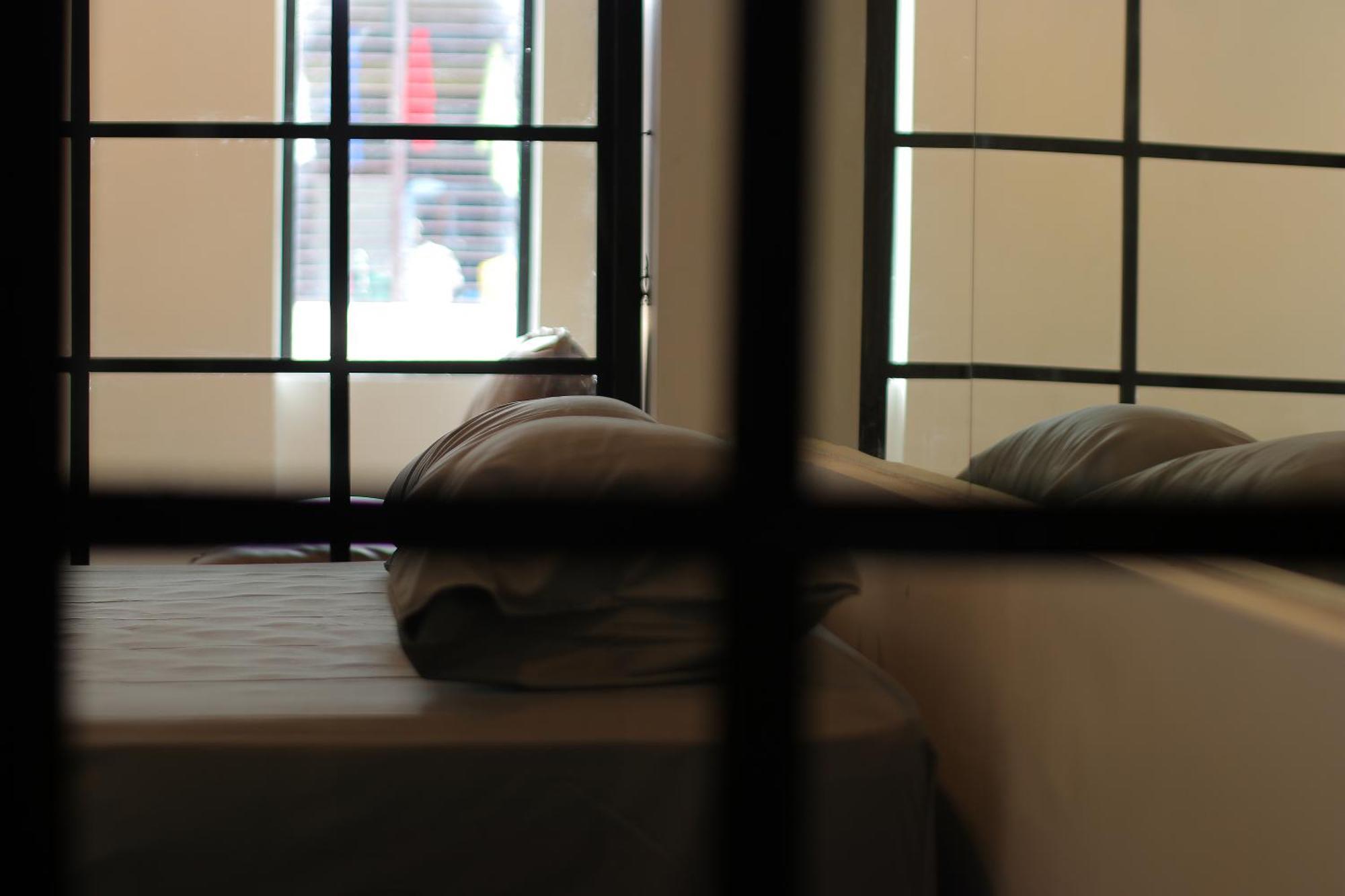 Baan33 Check In By Yourself Code Inbox 4fl Behind Amazon Cafe Apartment *